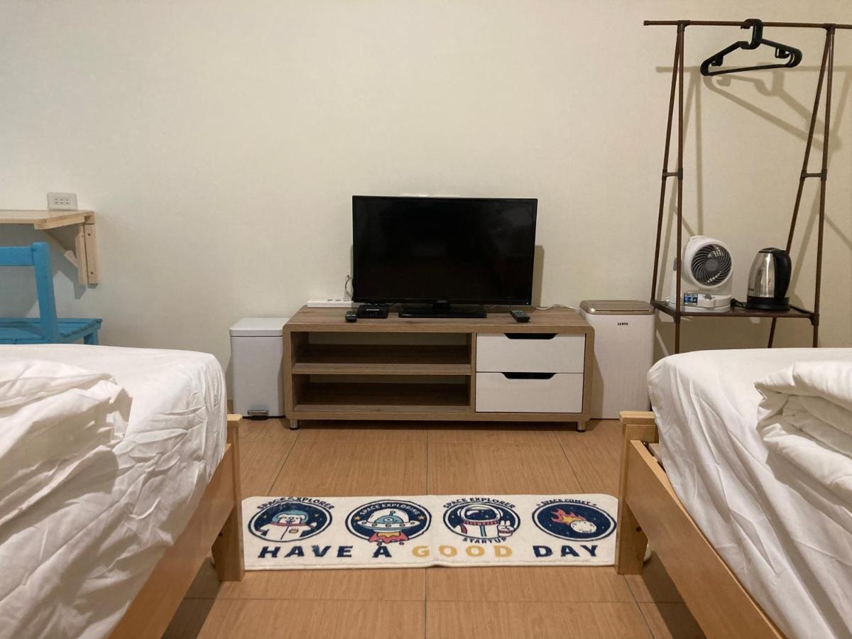 老老街 誠君民宿 Fenchihu Eksteriør bilde